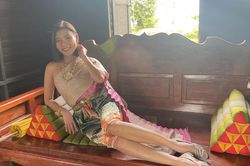 Thúy Diễm hóa cô gái Thái tại xứ sở Chùa Vàng, nhan sắc nữ diễn viên khiến fan hết lời khen ngợi