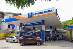 Nhập khẩu xăng dầu giảm mạnh 3 tháng liên tiếp