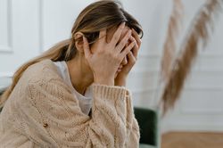 Xinh đẹp, giỏi giang vì sao vẫn ế?