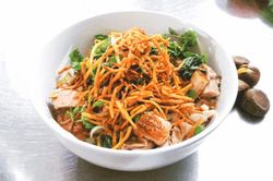 Món phở lạ miệng chế biến đầy cầu kỳ, ai đến Cao Bằng cũng thử cho bằng được