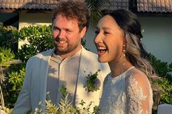 Gia đình Mỹ Linh - Anh Quân quên ăn, quên ngủ trước lễ cưới của Anna ở Việt Nam