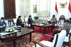 Bộ trưởng Ngoại giao Bùi Thanh Sơn tiếp kiến Tổng thống Indonesia Joko Widodo