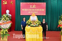 Tổ chức Lễ truy điệu và trao Bằng Tổ quốc ghi công liệt sỹ Hà Văn Kỷ