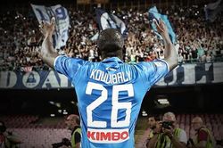 Vì sao Koulibaly có thể giúp Chelsea cạnh tranh ngôi vương Premier League?