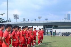 HLV Đinh Thế Nam chốt danh sách U19 Việt Nam dự giải châu Á