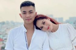 Những lần cầu hôn lãng mạn Phan Hiển dành cho Khánh Thi