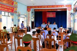 Tuyên phạt đối tượng người Gia Lai 66 tháng tù về tội 'Vi phạm quy định về khai thác, bảo vệ rừng và lâm sản'