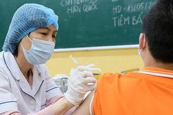 Chỉ còn 40 ngày: Phải đẩy nhanh tiêm vaccine COVID-19 cho trẻ từ 5 - dưới 12 tuổi; Hà Nội và 5 tỉnh tiêm mũi 2 dưới 17%