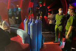 Đồng loạt đột kích 22 quán bar, thu giữ 40 bình khí cười