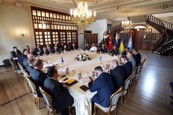 Hungary kêu gọi EU đề ra chiến lược mới giải quyết xung đột ở Ukraine