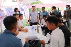 Bát Xát: 630 người tham gia Ngày hội việc làm năm 2022