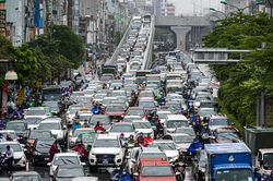 Hà Nội tiếp tục thí điểm phân luồng giao thông tại 4 'điểm đen' ùn tắc đến 22/10