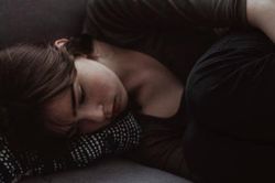 Bạn trai muốn tôi giấu quá khứ một đời chồng với gia đình anh ấy