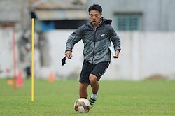 CLB Bình Dương chiêu mộ HLV bằng Pro