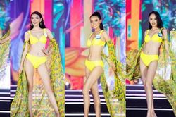 Màn diễn bikini nóng bỏng của top 38 Miss World Vietnam 2022