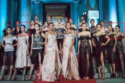 Hoa hậu H'Hen Niê, Khánh Vân, Ngọc Châu từng đứng rìa, bị lu mờ và nhường spotlight cho người khác