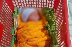 Phát hiện bé trai 2 ngày tuổi bị bỏ rơi trước cửa Trạm y tế