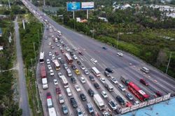 Từ 26/7, chính thức thu phí tự động cao tốc TP Hồ Chí Minh-Long Thành-Dầu Giây