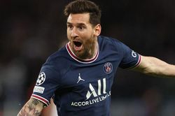 PSG quyết định gia hạn thêm 1 năm với Messi