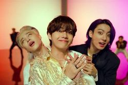 V BTS đuổi Jungkook vì 'xâm phạm quyền riêng tư' của bạn thân Jimin
