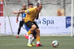 Huỳnh Kesley tái xuất V-League, đá cặp cùng Tiến Linh
