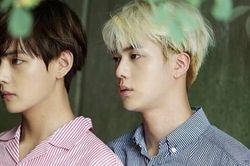 Idol 'chiến' nhau trước máy quay: Jin BTS bất lực muốn khóc