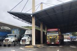 Kim ngạch thương mại Việt-Lào tăng cao trong nửa đầu năm 2022