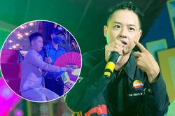 Thanh Duy gây chú ý khi vừa hát vừa quạt cho nam bảo vệ đứng bên cạnh: Cái kết khiến ai cũng bất ngờ!