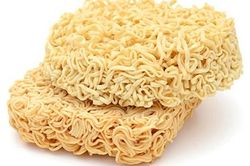 Mì ăn liền, bánh phở của Việt Nam tiếp tục bị cảnh báo ở châu Âu