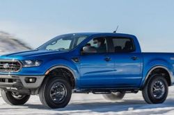 Hơn 1.400 xe Ford Ranger bán tại Việt Nam bị triệu hồi