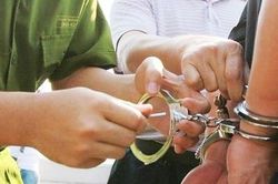 Bắt cựu cán bộ công an phường ở Đồ Sơn vì chiếm đoạt tài sản