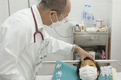 Bị viêm gan B nhưng không điều trị, thai phụ bị suy gan cấp ở tuần 25