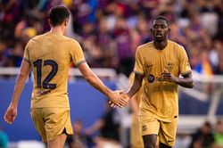 Barcelona 2-2 Juventus: Dembele và Kean cùng lập cú đúp
