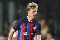 Tờ Sport: 'De Jong chỉ đồng ý rời Barca nếu đến Chelsea'