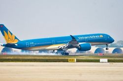 Vừa cất cánh, máy bay Vietnam Airlines gặp sự cố phải hạ cánh khẩn cấp tại sân bay Đà Nẵng