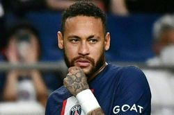 Neymar sắp hầu tòa vì vụ chuyển nhượng sang Barca