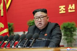 Ông Kim Jong Un tuyên bố sẵn sàng huy động lực lượng hạt nhân