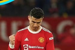 Ronaldo yêu cầu MU giải phóng hợp đồng