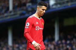 Ronaldo vẫn liên tiếp đề nghị MU được ra đi tự do