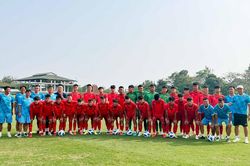 U16 Việt Nam hào hứng tập buổi đầu tiên tại Indonesia