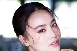 Ninh Dương Lan Ngọc khéo khoe biệt thự đang xây tặng mẹ