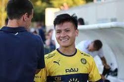 Quang Hải rộng cửa ra mắt Ligue 2