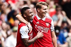 Highlights Arsenal 6-0 Sevilla