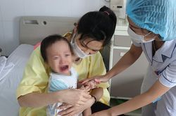 Chuyên gia lý giải cúm A bùng phát bất thường