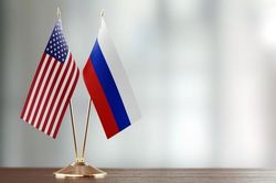 Ngoại trưởng Nga-Mỹ điện đàm, 'nóng' vấn đề vận chuyển ngũ cốc khỏi Ukraine và trao đổi tù nhân