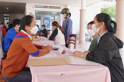 Linh hoạt đảm bảo nhu cầu học tập cho lứa tuổi 'heo vàng'