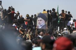 Iraq: Người biểu tình lại xông vào tòa nhà Quốc hội