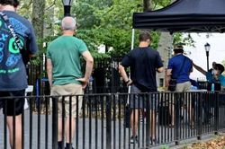 Thị trưởng New York: Bệnh đậu mùa khỉ là tình trạng khẩn cấp về y tế