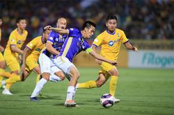 V.League 1-2022: CLB Hà Nội bứt phá trên bảng xếp hạng