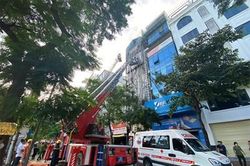 Cháy ở Hà Nội: Ba cán bộ, chiến sĩ cảnh sát phòng cháy, chữa cháy hy sinh